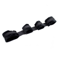 Плюшевый черный фиксатор руки ноги