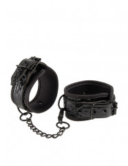 Лаковые наручники соединенные цепочкой для БДСМ игр Couture Cuffs