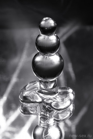 Стеклянная анальная втулка с тройным увеличением диаметра Sexus Glass