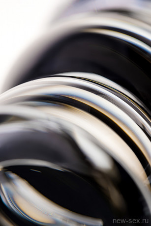 Прозрачно-черный анальный стимулятор из закаленного стекла Sexus Glass