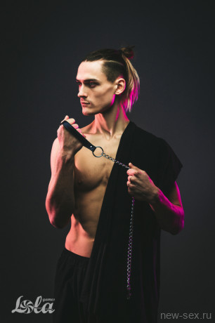 Металлический бдсм поводок для ошейника с черной ручкой Party Hard Willpower