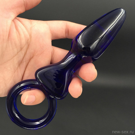 Стеклянная анальная пробочка с колечком в основании