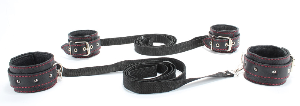 Бондажный набор с шипами для игр со связыванием в постели