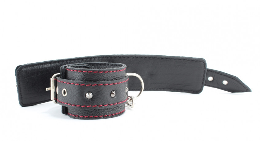 Бондажный набор с шипами для игр со связыванием в постели