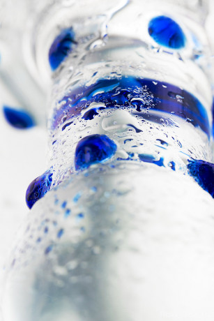 Рельефная анальная втулка из стекла с кольцом Sexus Glass