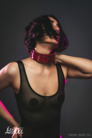 Стильный бордовый БДСМ ошейник с регулируемым ремешком Party Hard Eccentric