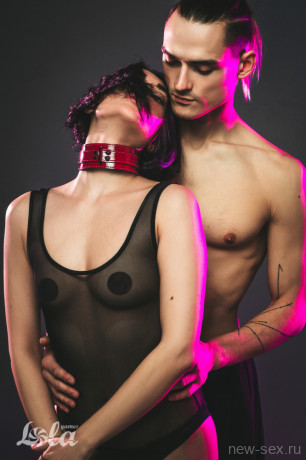 Стильный бордовый БДСМ ошейник с регулируемым ремешком Party Hard Eccentric