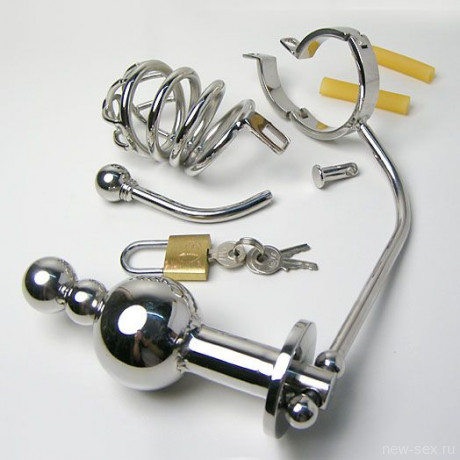 Пояс верности для мужчин с анальными шарами