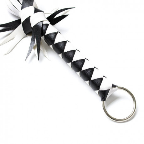 Виниловая плетка